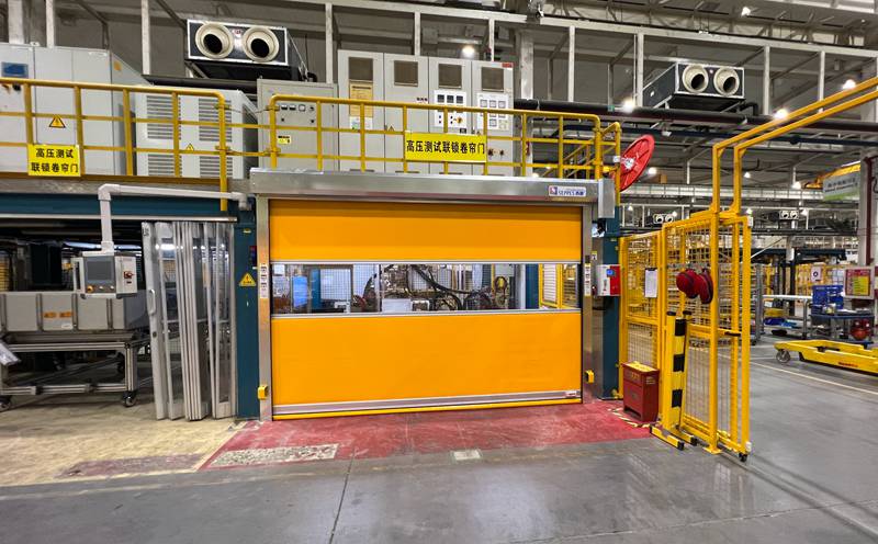 泰州防坠落卷帘门厂家｜美高门业PVC卷帘门用于货梯门口安全保护插图1