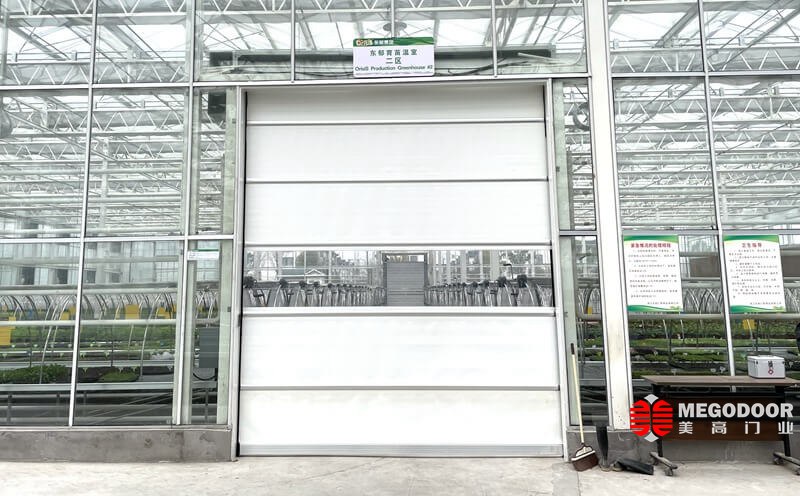 泰州温室大棚用快速门、保温提升门方案：兼顾洁净隔离与恒温保温缩略图