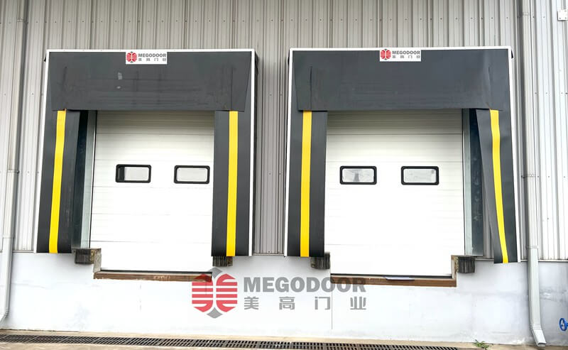 泰州月台门封厂家推荐及产品选择注意事项插图 泰州月台门封厂家推荐及产品选择注意事项插图